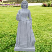 英翰雕刻供应石雕人物提灯女神汉白玉南丁格尔护雕刻像克里米亚的天使雕塑