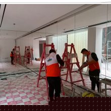 �赸�Ҳ��������ư�װ���������徵���ƣ����ɾ���������ٻ����赸ѵ���ռ�