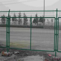 高速公路围栏网 仓库隔离网 坚固耐用金属网墙