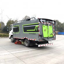 5吨扫路车 用于主干道路面垃圾清扫，大型厂区道路清扫