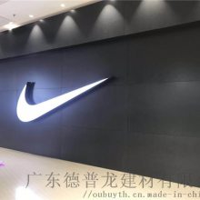 Ϳͷ嶨ƣNIKEɫװβ