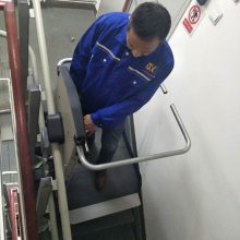 无障碍升降梯设备 轨道式斜挂电梯 轮椅台阶式升降机生产