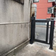鹿晟智能 青岛广告栅栏小门安装 小门 东营智能电动小区通道闸 人脸识别系统门禁