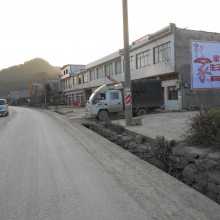 重庆万州弹子墙面刷字广告长岭街道彩绘主干道分布，人车流量大