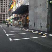 顺德小区禁停网状热熔划线施工队 停车场出入口画线施工单位