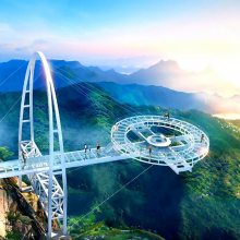 玻璃观景台如何带火一个景区