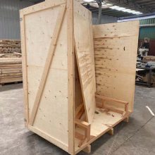 胶州包装箱 大型设备打包装 加固底部木方 承重好