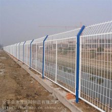 高速公路隔离网 围地钢丝护栏网 农场防护网围栏