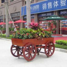 北京步行街景观实木花车，山东园林家具花车制作，浙江零售防腐木花车，江苏家具耐用木质花箱移动花车定做