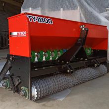 草坪播种机 半自动悬挂式草坪种植机 小型手推种草籽机 草种子点播机