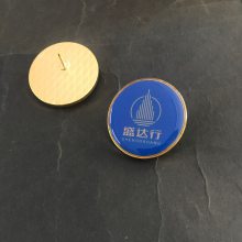 西安徽章镀金填漆工艺，别针扣胸徽，锌合金圆形徽章扣定制