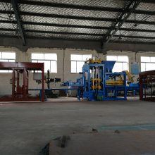 东辰液压全自动制砖设备,全自动水泥砖机,透水砖机