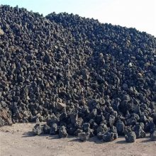 火山岩生产厂家大块蜂窝火山石颗粒滤料 小孔洞灰色火山岩石片