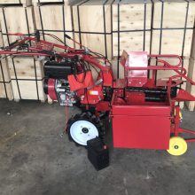 小型单行玉米收割机 玉米扒收获机 家用收玉米机械