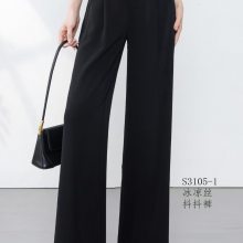 莎飞裤子26夏 以“时尚、休闲”风格简洁精致 折扣批发