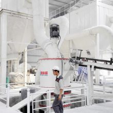 广西桂林铸造磨辊磨环的生产厂家 鸿程环辊微粉磨 改性滑石粉生产设备