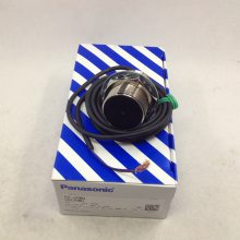 松下神视Panasonic 接近开关GL-18HL /GL-18H 三线方形接近传感器