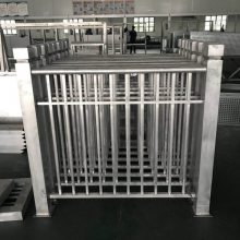 铝合金扶手_仿木纹色铝扶手_铝合金方管焊接花格