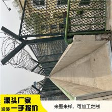 黑龙江齐齐哈尔围墙加高隔离网 刺丝滚笼