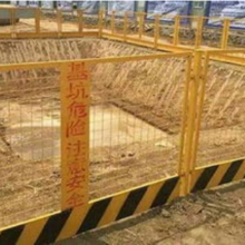 工地防护网 机场护栏网 防御性护栏网 ***护栏网