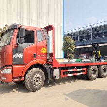 解放后双桥320马力挖机拖车　后八轮平板运输车性能配置表