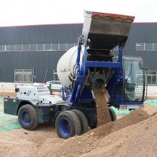 移动式自助上料搅拌车 自拌料混泥土搅拌车 全自动水泥搅拌车