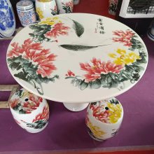 花鸟手绘粉彩陶瓷桌 富贵牡丹圆形荷叶边瓷桌子