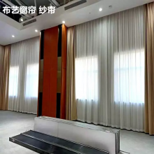  ӦѧУװ մ ̨Ļ 綯 
