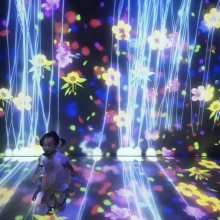 光影灯光秀梦幻灯光展出租，灯光展造型设计制作出租光影展出租