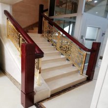 光彩照人. 宁波雕花镂空铜楼梯扶手