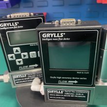 ˹GRYLLS CVDʯƳұ