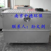 南京中德长期生产WTS一体化污水提升器，箱体304不锈钢或玻璃钢，适用***小区、学校、医院、宾馆等