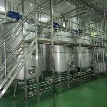 山葡萄酒发酵设备 小型葡萄酒酿造设备 自动灌装生产线介绍