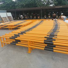 中山M型防撞护栏杆 黄黑相间U型围挡 美观防护