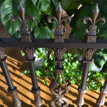 别墅围栏图片小院铁艺围栏求购铝合金护栏