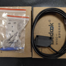 比杜克光电开关 FM18-L15MP-P31S12光电开关 有其它型号需求欢迎来电咨询