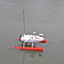 楚航 踏浪者 无人测量船 轻巧便携 水下地形测量、水文监测、水环境监测 自主航行