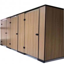 新沂市鼎鑫华卫生间隔断洗手间隔板大本营精品卫生间隔断品牌厂家铸就辉煌