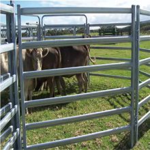 牧场围栏门 畜牧防撞护栏隔离栅栏 养马羊牛栏网 喷涂农场养殖栅栏 喷涂牛栅栏