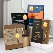 培训班毕业结业证书奖牌 皮革皮质金属奖牌，创新奖牌荣誉证书，深圳木质奖牌授权牌商会会员奖牌