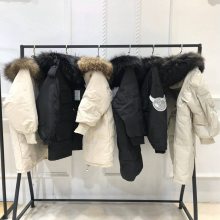 约布冬装女装*** 羽绒服女装品牌女装批发货源价格 品牌女装一件代发 羽绒服女装***海军化纤半身裙