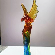 琉璃鼎奖杯，鼎盛奖杯，宝鼎奖杯，诚信合作客户奖杯，上海证券奖杯，基金会奖杯，老鹰奖杯
