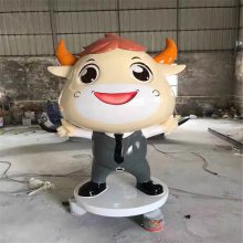 韶关玻璃钢卡通雕塑 看书卡通牛雕塑 户外大型卡通牛公仔