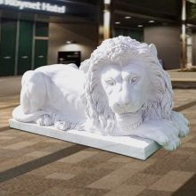 石雕现代趴狮一对汉白玉门口******动物欧式汇丰石狮子雕塑摆件