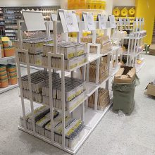 韩国耳环饰品店装修图伶俐服装货架小精品店货架