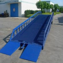 移动登车桥升降平台 物流装卸货叉车过桥