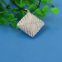 999純銀方墜項(xiàng)墜 毛衣鏈豆腐項(xiàng)墜圓珠鏈***銷售一件代發(fā)