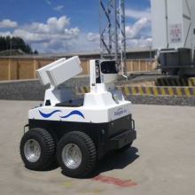 一种排管巡检用轮式爬管机器人