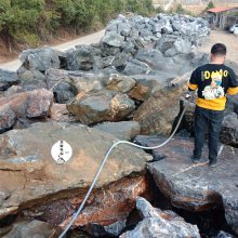 江西太湖石市场，太湖石水池围边驳岸设计，原石独石窟窿石