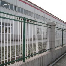 广西防城港 二横梁锌钢护栏 商业场地围栏 哪家专业